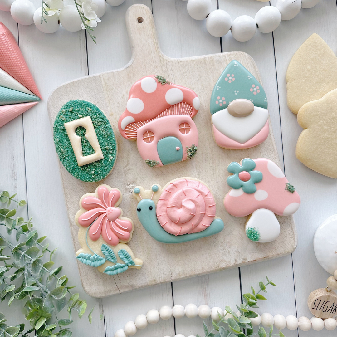 Cookie Decorating Class | Gnome Sweet Gnome 3/18